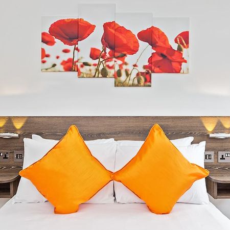 Metro Service Apartments Бедфорд Экстерьер фото